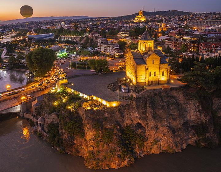Tiflis Gezilecek Yerler